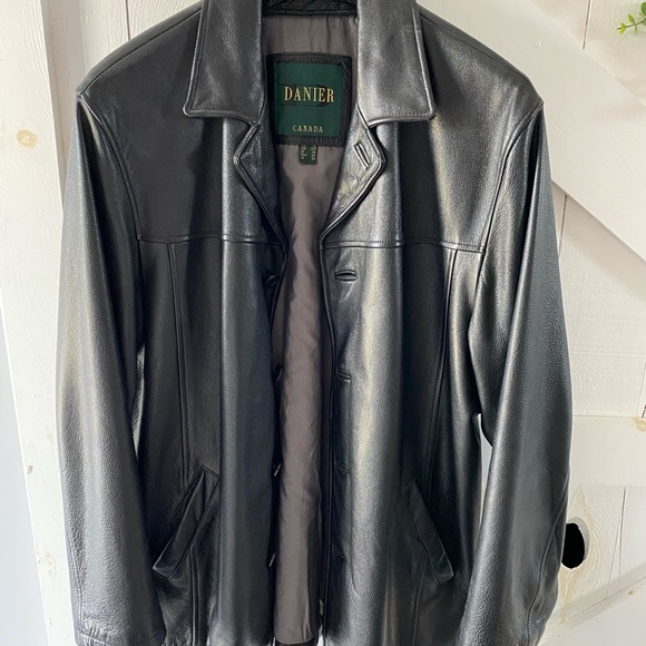 Men’s Danier Leather Car Coat - Picture 2 of 6